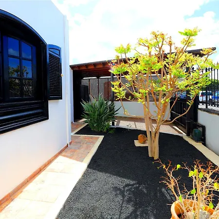 Andorra * Puerto del Carmen (Lanzarote)