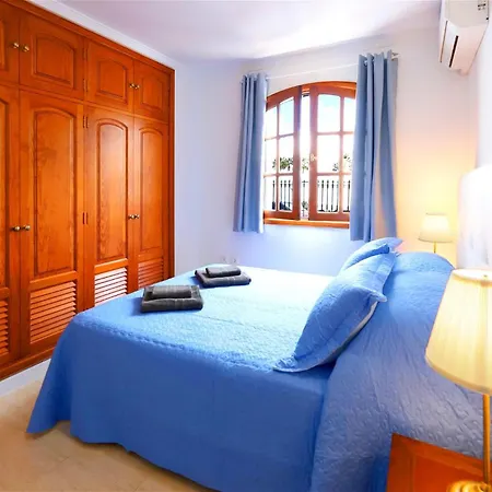 Andorra * Puerto del Carmen (Lanzarote)